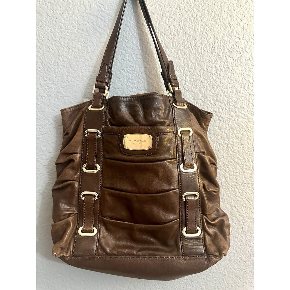 Michael Kors Gansevoort Large Rich Brown Leather Satchel Handbag